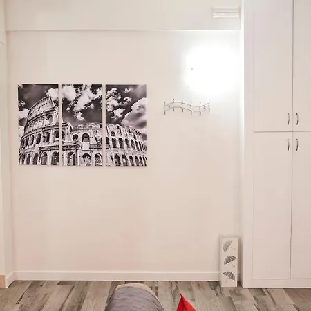 Apartment Honey House Rome